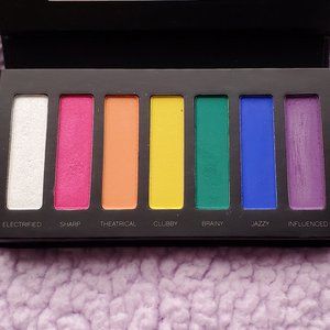 Total Pride Vibes - Younique Moodstruck Addiction Eye Palette 7